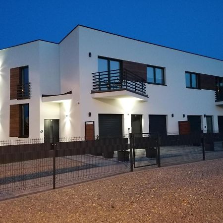 Apartamenty Na Ceglanej Освенцим Экстерьер фото