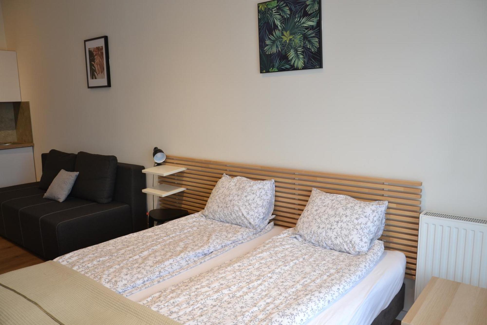 Apartamenty Na Ceglanej Освенцим Экстерьер фото